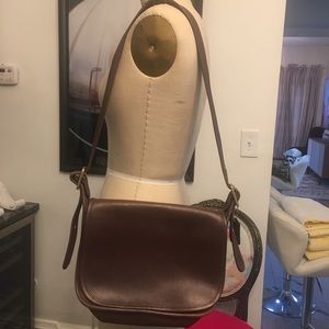 Vintage Coach Flap Handbag/Small Messenger